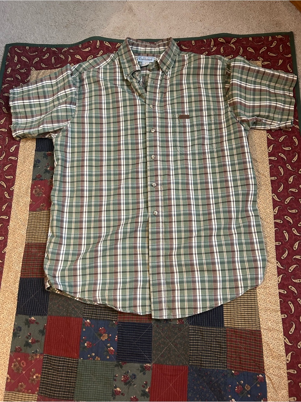 Carhartt Men’s Green and Brown Plaid Short Sleeve Button-Up Shirt